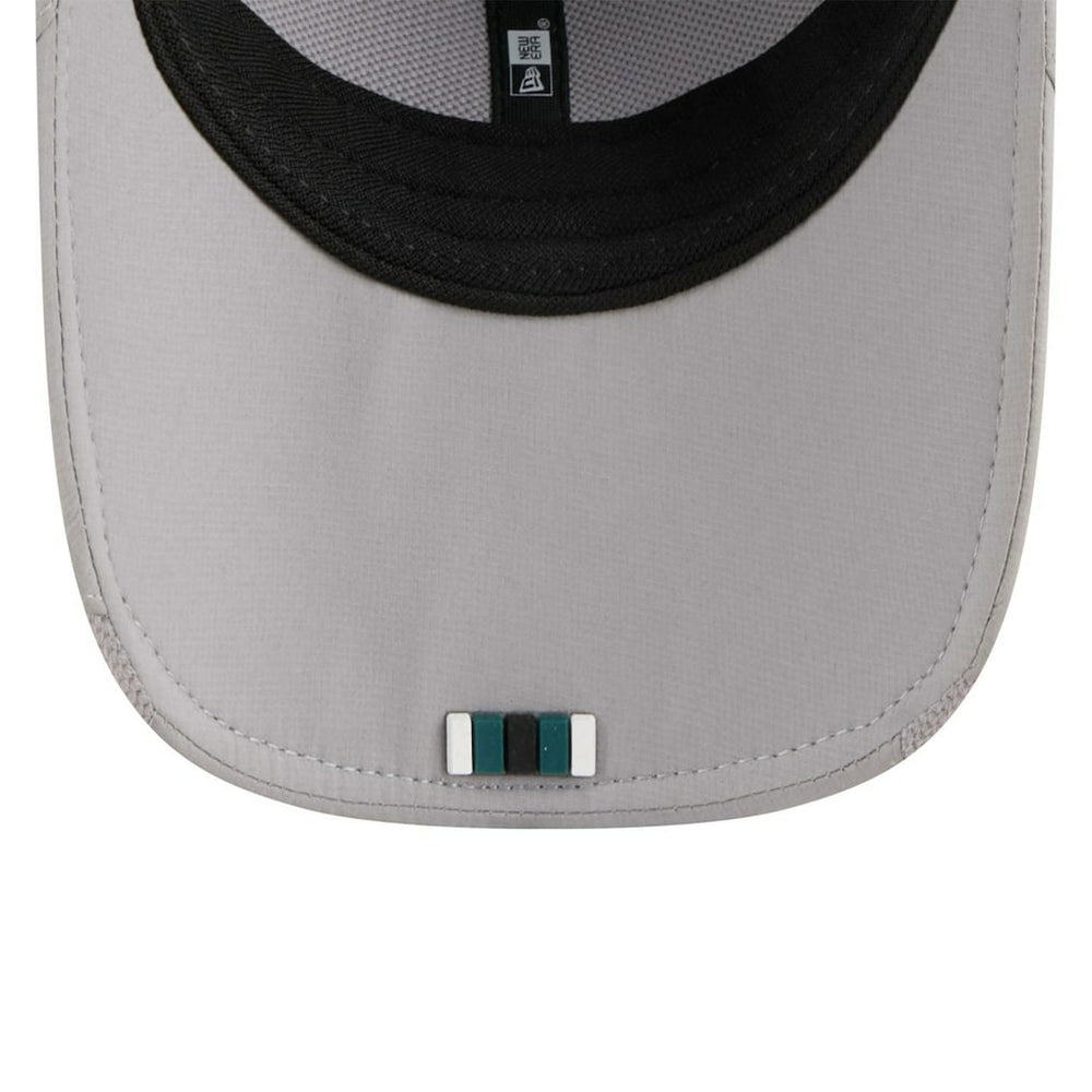 Philadelphia Eagles New Era 2025 Sideline M-Crown 9FORTY Adjustable Hat Gray - NFL