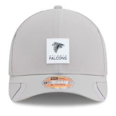 Atlanta Falcons New Era 2025 Sideline M-Crown 9FORTY Adjustable Hat Gray - NFL