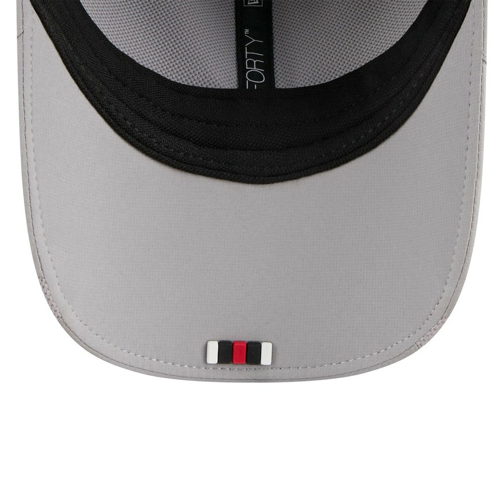 Atlanta Falcons New Era 2025 Sideline M-Crown 9FORTY Adjustable Hat Gray - NFL