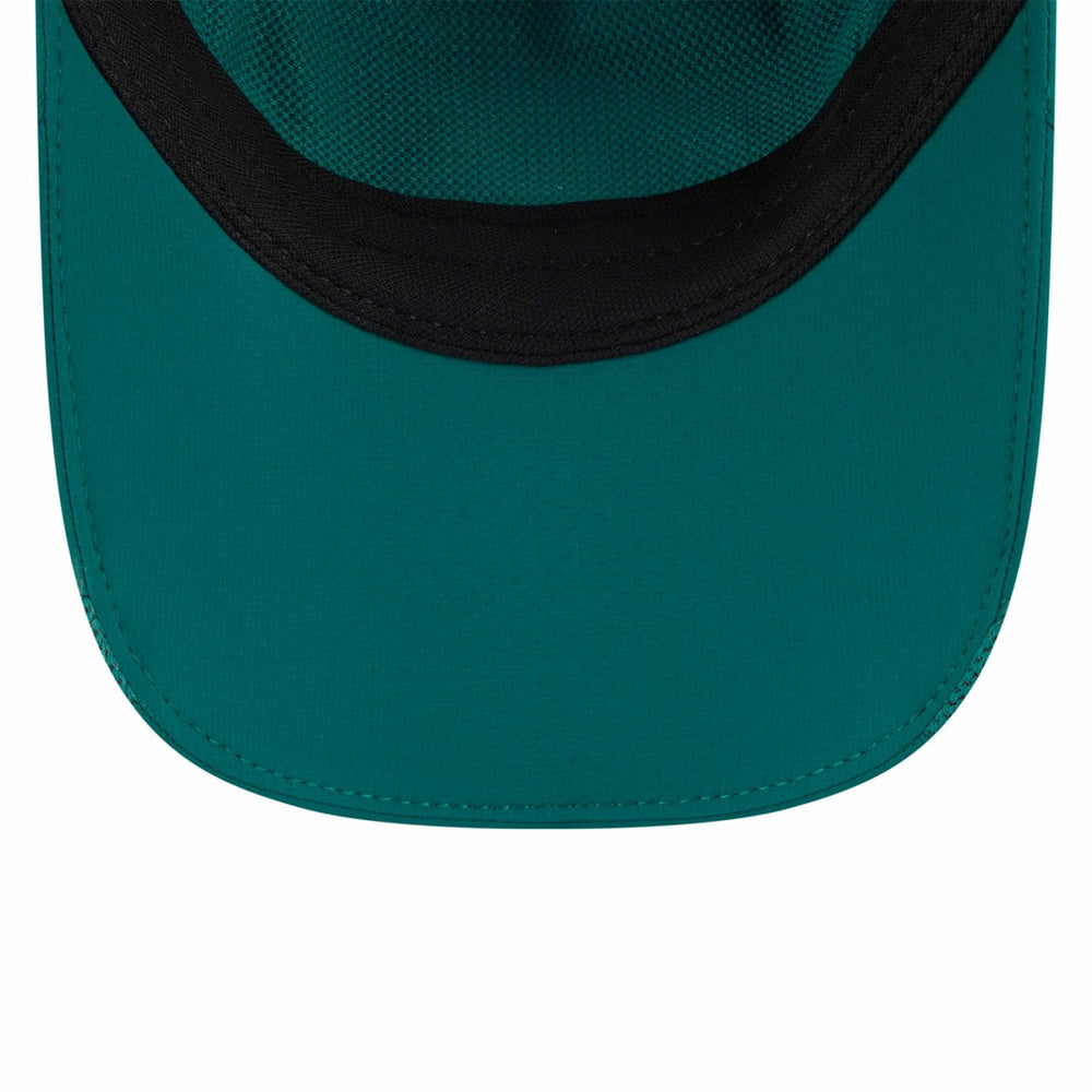 New York Jets New Era 2025 Sideline Runner Adjustable Hat Green - NFL
