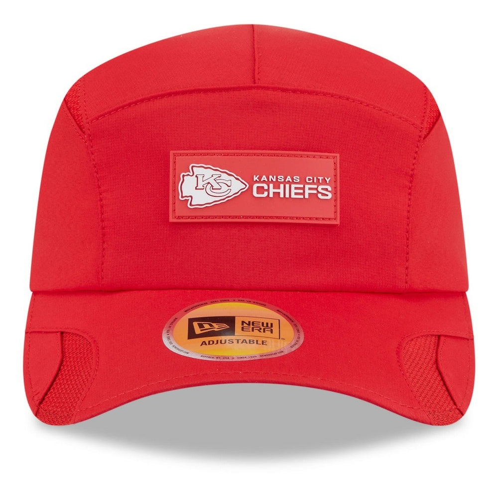 Kansas City Chiefs New Era 2025 Sideline Runner Adjustable Hat Red - NFL