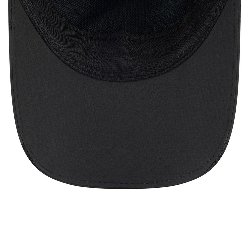 Atlanta Falcons New Era 2025 Sideline Runner Adjustable Hat Black - NFL