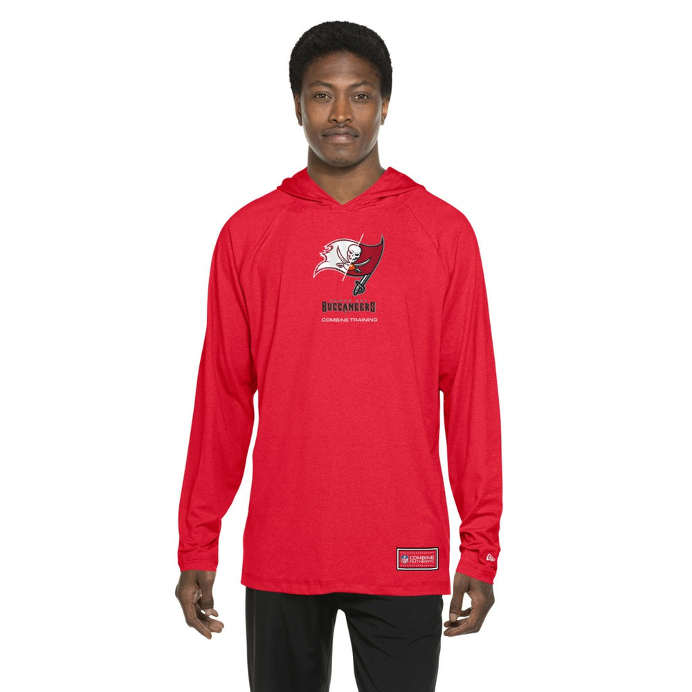Tampa Bay Buccaneers New Era Functional Fandom Hoodie Red - NFL