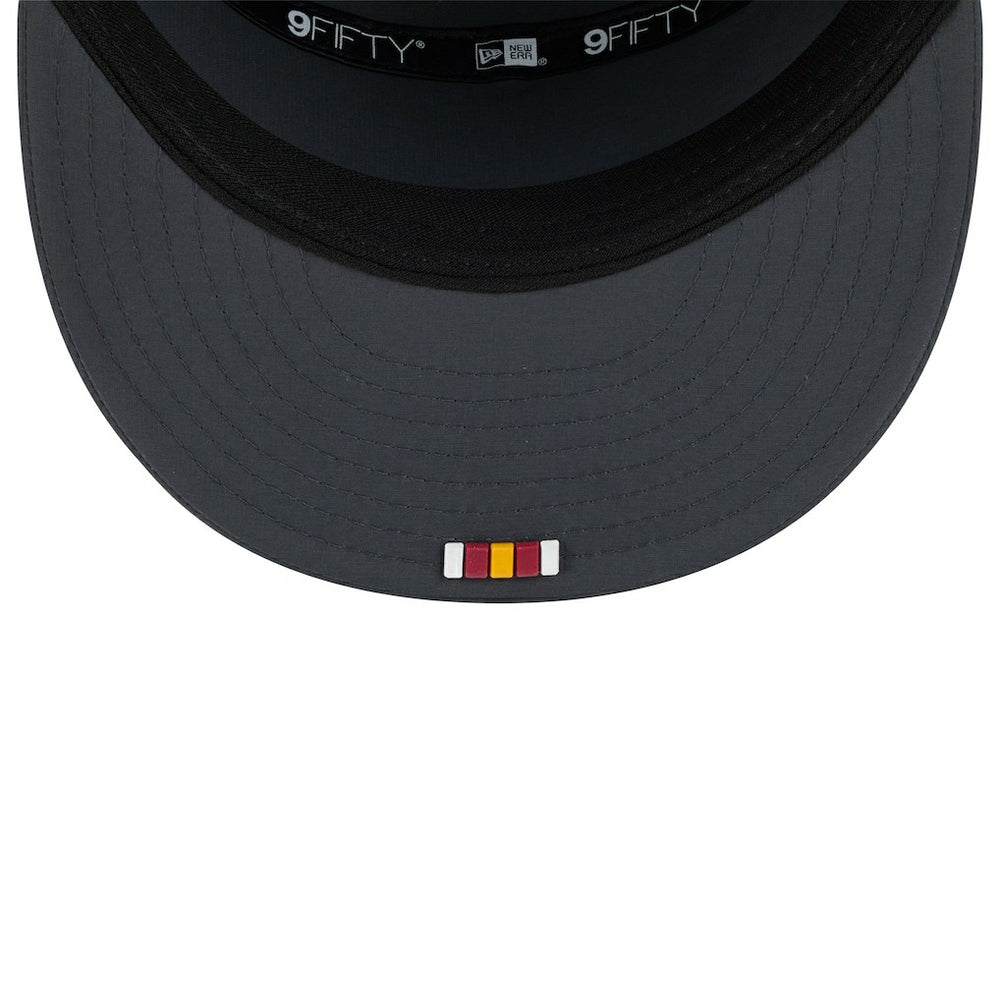 Washington Commanders New Era 2025 Sideline Cold Weather Split Panel 9FIFTY Snapback Hat Charcoal - NFL