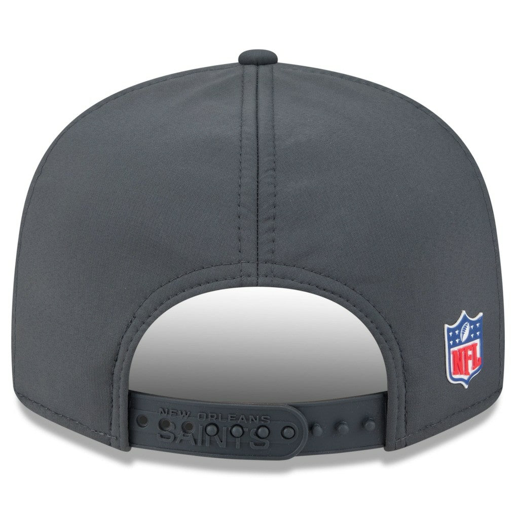 New Orleans Saints New Era 2025 Sideline Cold Weather Split Panel 9FIFTY Snapback Hat Charcoal - NFL