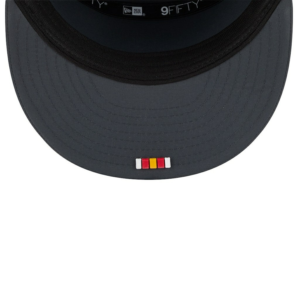 Kansas City Chiefs New Era 2025 Sideline Cold Weather Split Panel 9FIFTY Snapback Hat Charcoal - NFL