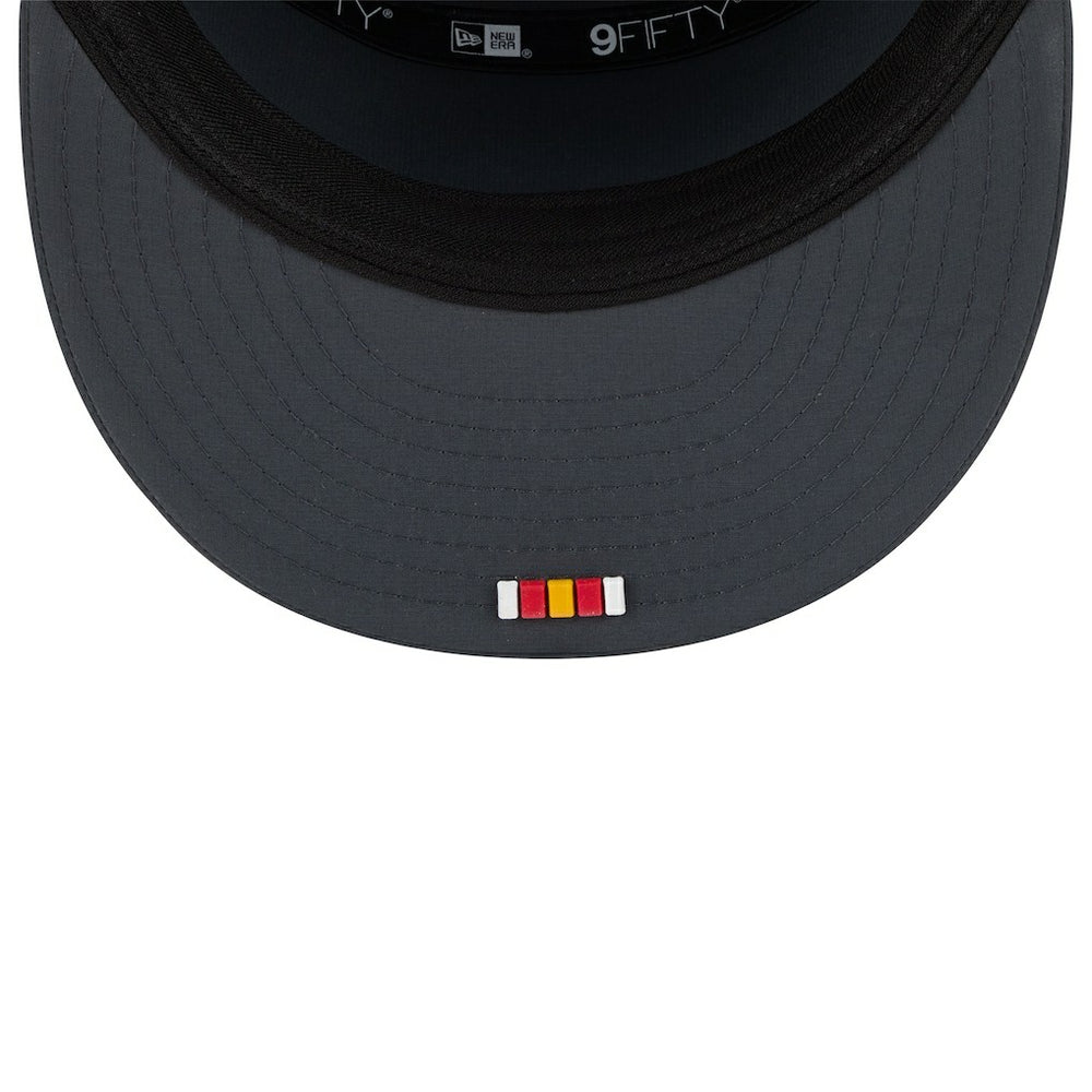 Kansas City Chiefs New Era 2025 Sideline Cold Weather Split Panel 9FIFTY Snapback Hat Charcoal - NFL