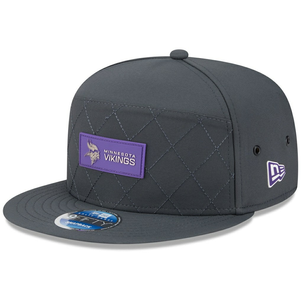 Minnesota Vikings New Era 2025 Sideline Cold Weather Split Panel 9FIFTY Snapback Hat Charcoal - NFL