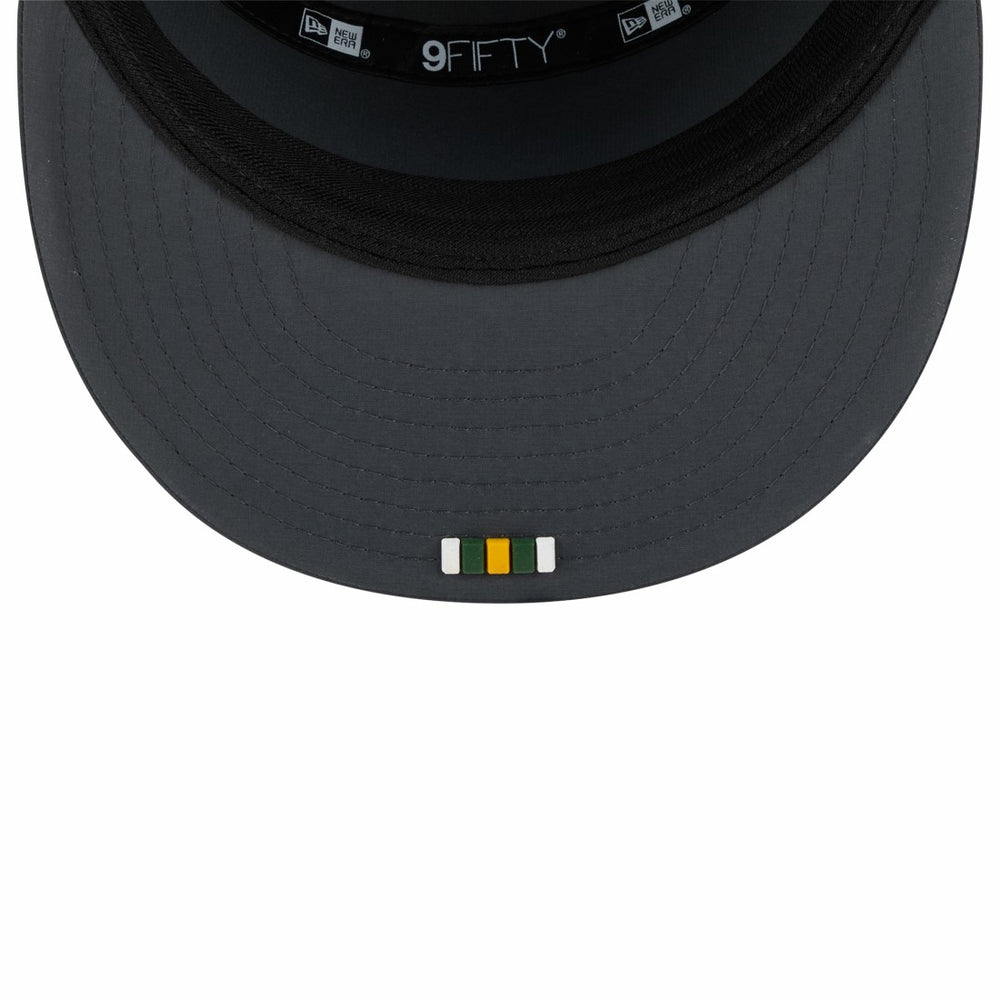 Green Bay Packers New Era 2025 Sideline Cold Weather Split Panel 9FIFTY Snapback Hat Charcoal - NFL