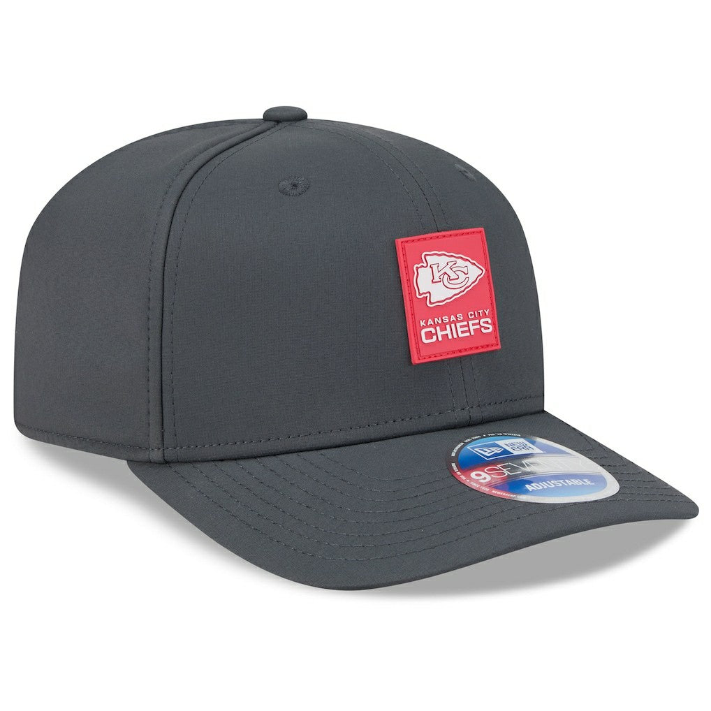 Kansas City Chiefs New Era 2025 Sideline Cold Weather 9SEVENTY Adjustable Hat Charcoal - NFL