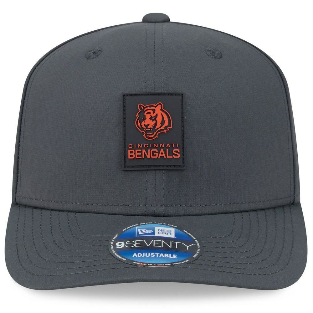 Cincinnati Bengals New Era 2025 Sideline Cold Weather 9SEVENTY Adjustable Hat Charcoal - NFL