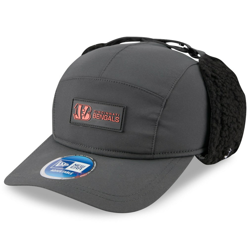 Cincinnati Bengals New Era 2025 Sideline Cold Weather Runner Dog Ear Adjustable Hat Charcoal - NFL