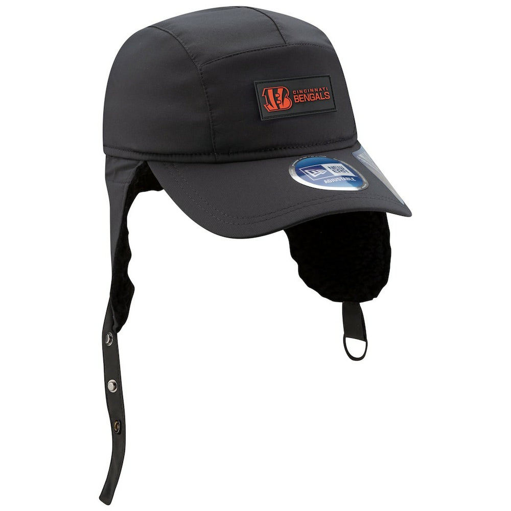 Cincinnati Bengals New Era 2025 Sideline Cold Weather Runner Dog Ear Adjustable Hat Charcoal - NFL