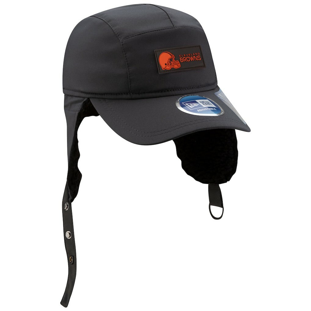 Cleveland Browns New Era 2025 Sideline Cold Weather Runner Dog Ear Adjustable Hat Charcoal - NFL