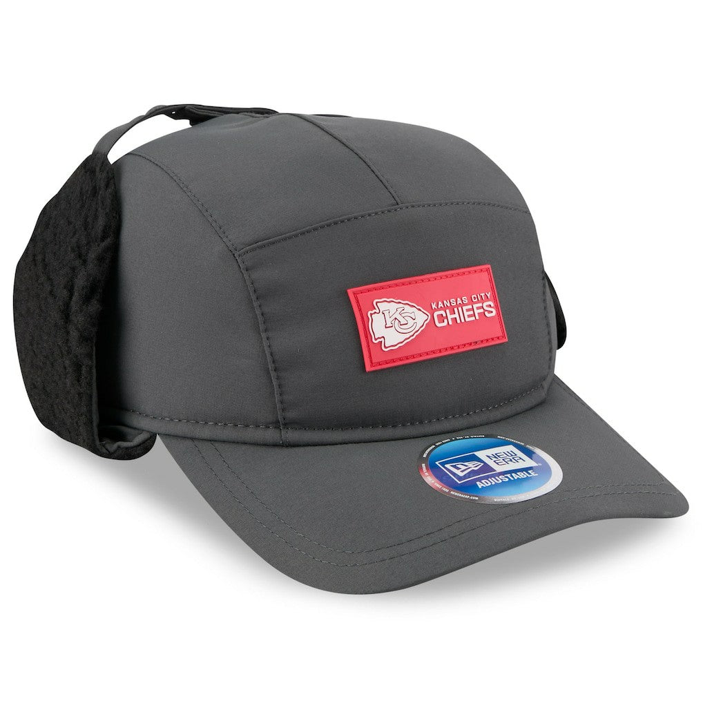 Kansas City Chiefs New Era 2025 Sideline Cold Weather Runner Dog Ear Adjustable Hat Charcoal - NFL