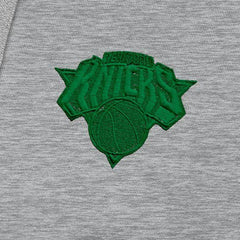 NBA - New York Knicks Antigua St. Patrick's Day Victory Raglan Pullover Hoodie - Heather Gray