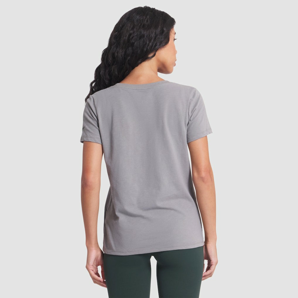 New York Jets Women's 2025 Rivalries Collection Slub Dri-FIT T-Shirt Iron Ore - Nike