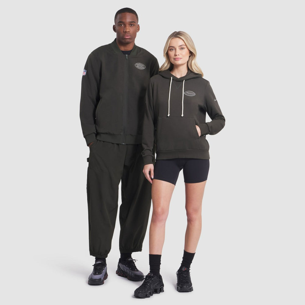 New York Jets Women's 2025 Rivalries Collection Standard Issue Sideline Dri-FIT Hoodie Gotham Green - Nike