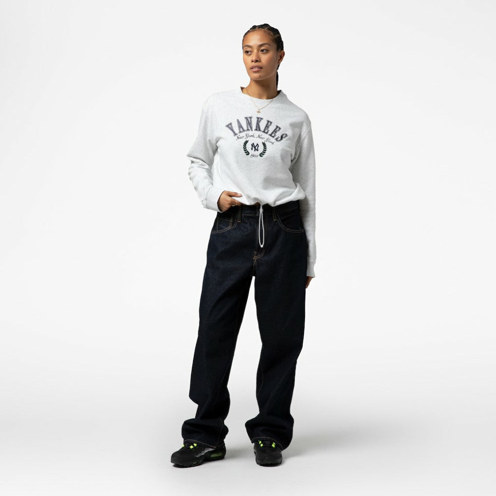 New York Yankees Mitchell & Ness Women's Cropped Toggle Pullover Sweatshirt Lifestyle
