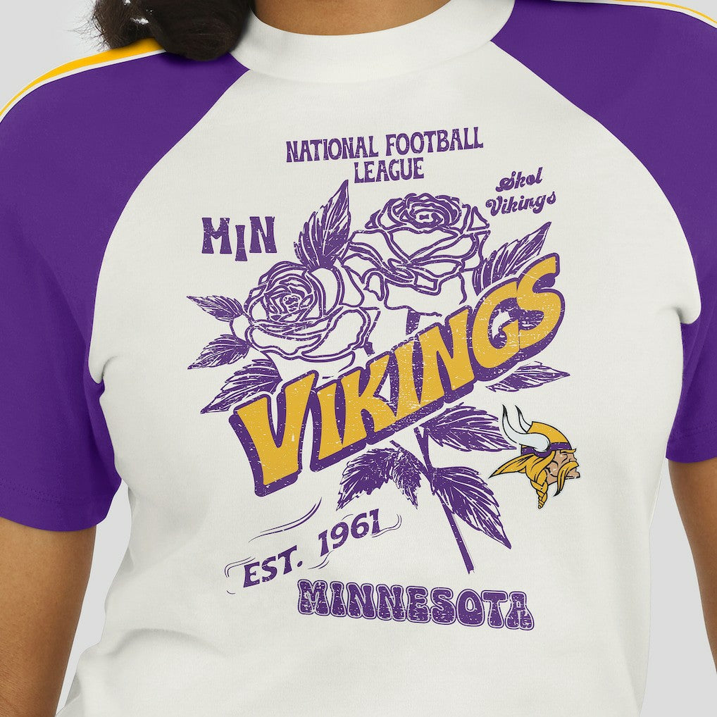 Minnesota Vikings WEAR by Erin Andrews Women's Sleeve Stripe Distressed Raglan T-Shirt White - NFL