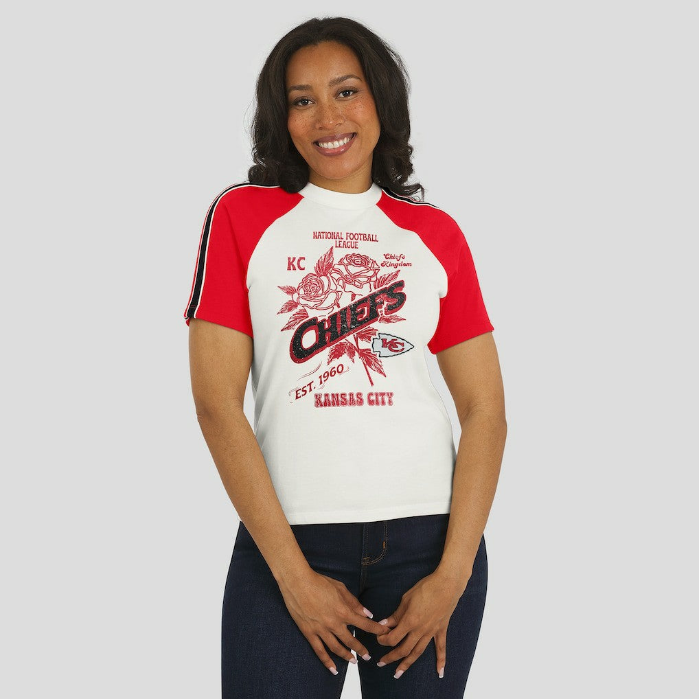 Kansas City Chiefs WEAR by Erin Andrews Women's Sleeve Stripe Distressed Raglan T-Shirt White - NFL