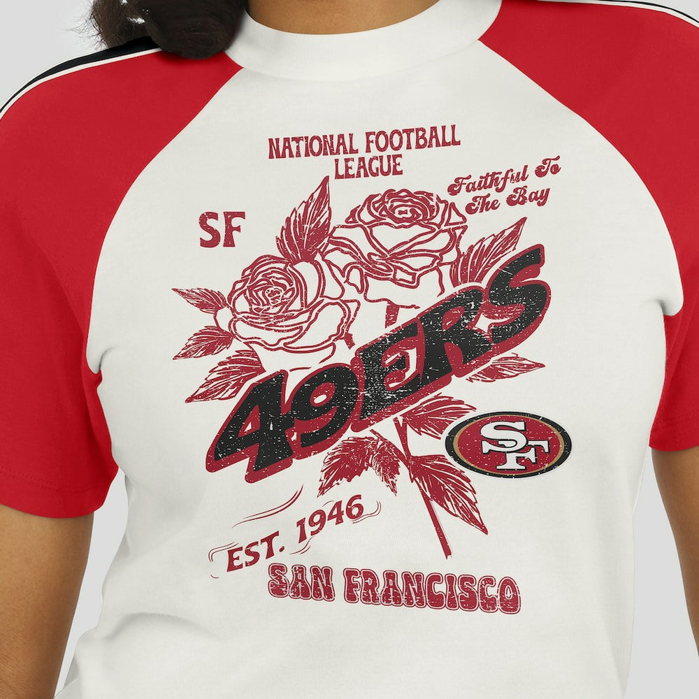 San Francisco 49ers WEAR by Erin Andrews Women's Sleeve Stripe Distressed Raglan T-Shirt White - NFL