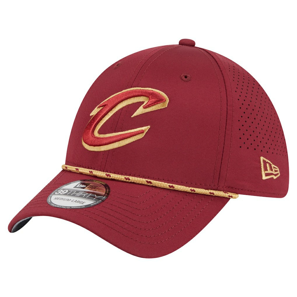 New Era - Cleveland Cavaliers Featherweight Poly Rope Flex 39Thirty Hat - Wine