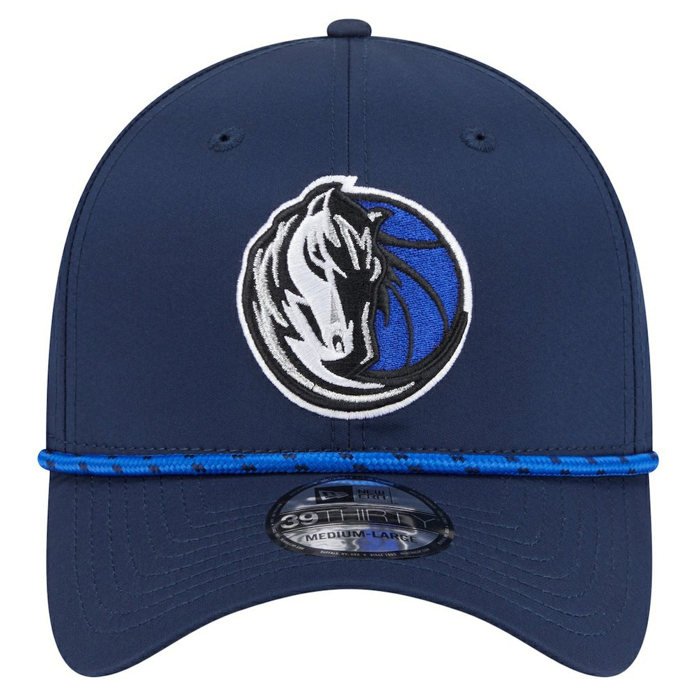 New Era - Dallas Mavericks Featherweight Poly Rope Flex 39Thirty Hat - Blue