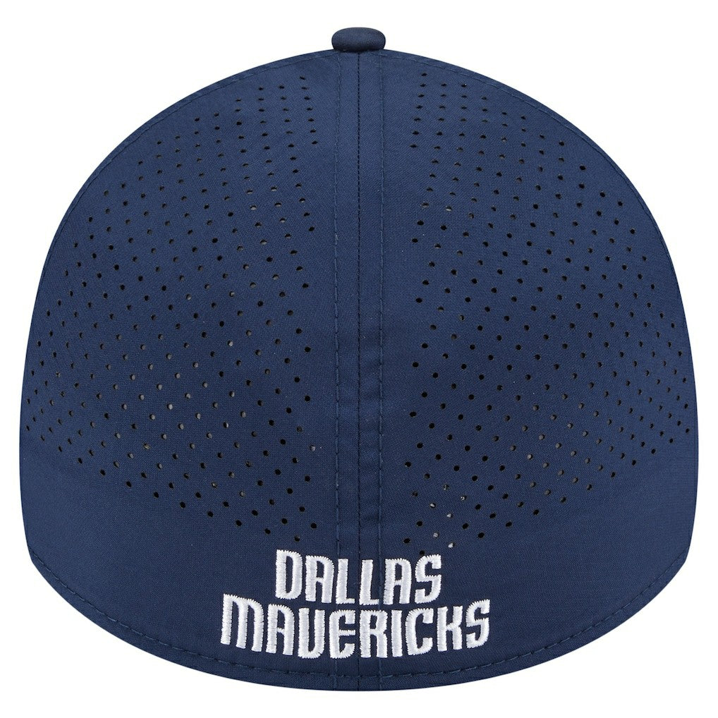 New Era - Dallas Mavericks Featherweight Poly Rope Flex 39Thirty Hat - Blue