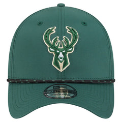 New Era - Milwaukee Bucks Featherweight Poly Rope Flex 39Thirty Hat - Hunter Green