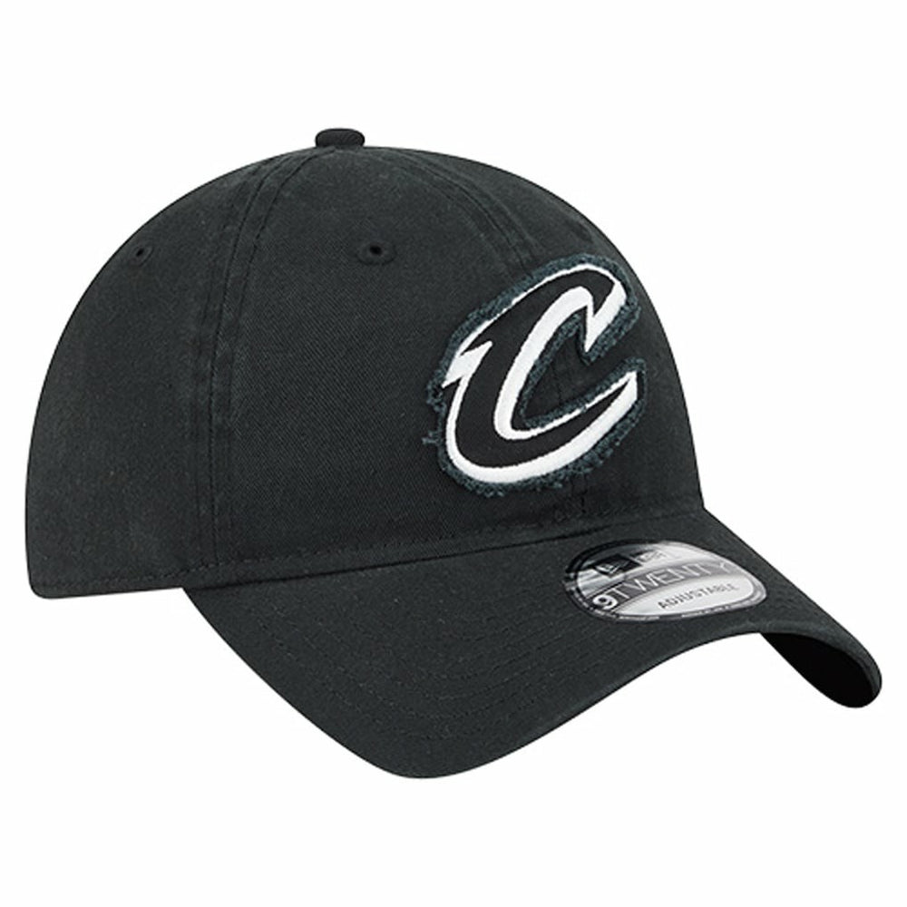 New Era - Cleveland Cavaliers Stamp Fabric Applique 9TWENTY Adjustable Hat - Black