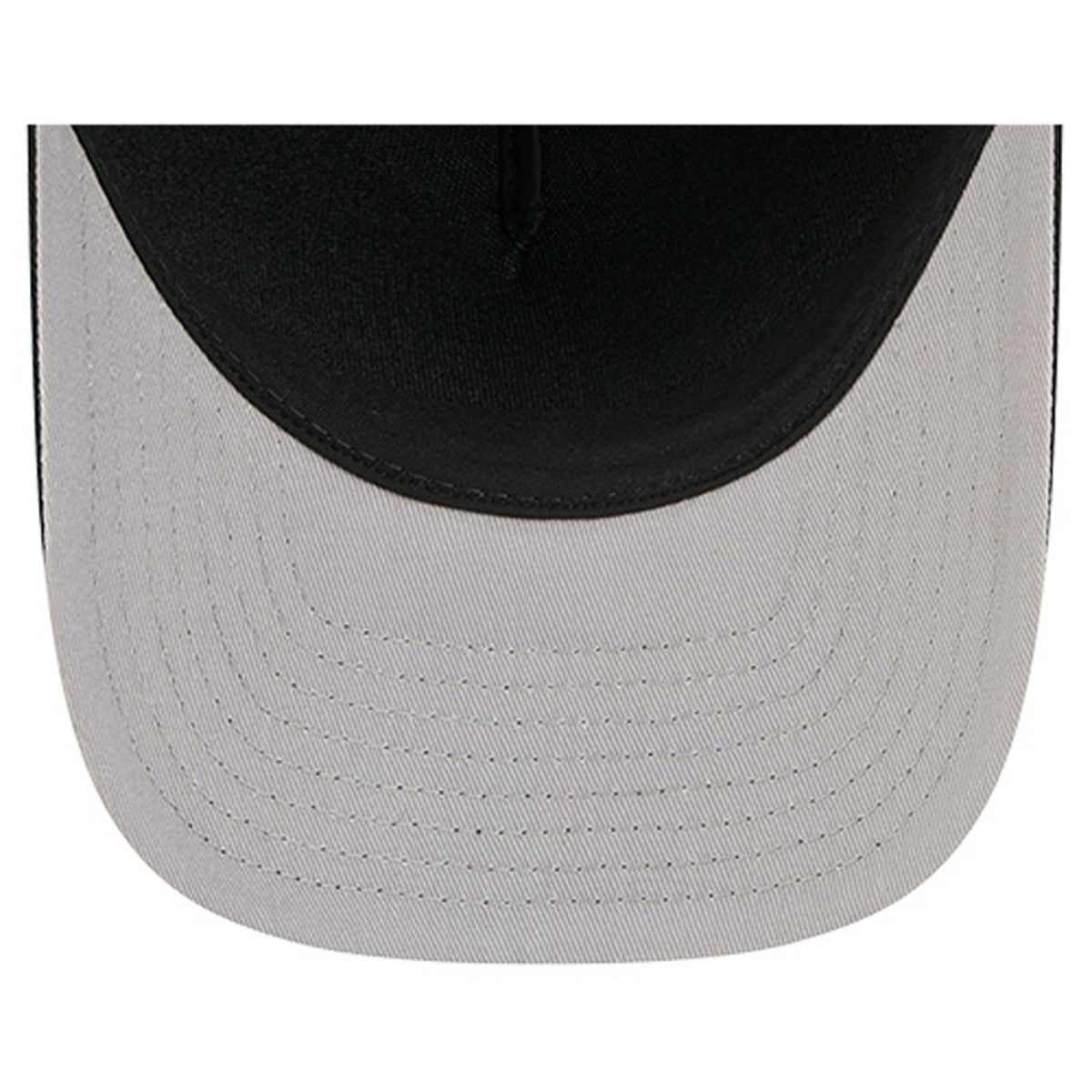 New Era - Milwaukee Bucks Bold Arch COOLERA 9FORTY A-Frame M-Crown Adjustable Hat - Hunter Green