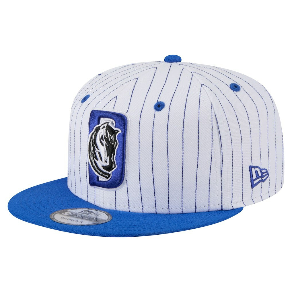New Era - Dallas Mavericks Deceptor Pinstripe 9FIFTY Snapback Hat - White