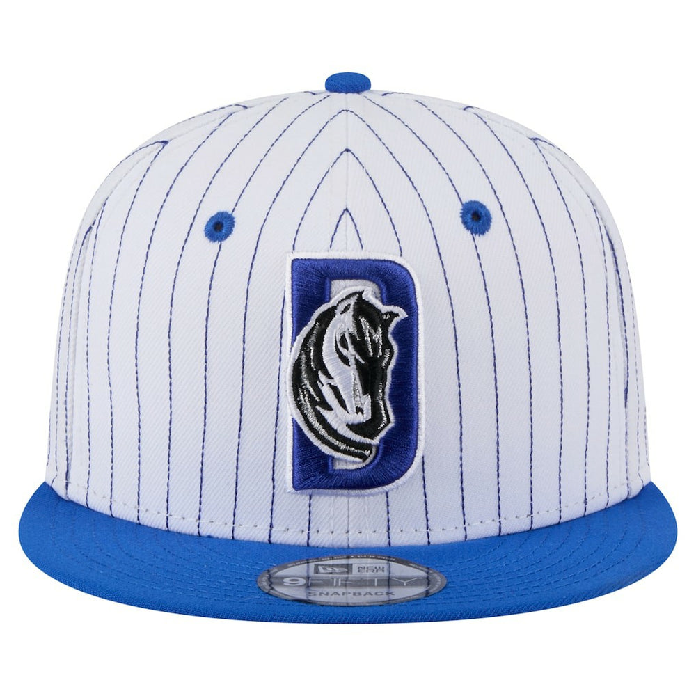 New Era - Dallas Mavericks Deceptor Pinstripe 9FIFTY Snapback Hat - White
