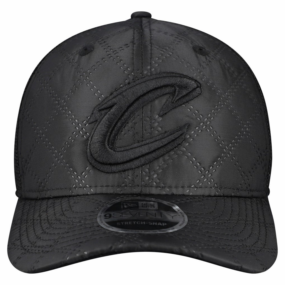 New Era - Cleveland Cavaliers Quilted 9SEVENTY Trucker Adjustable Hat - Black