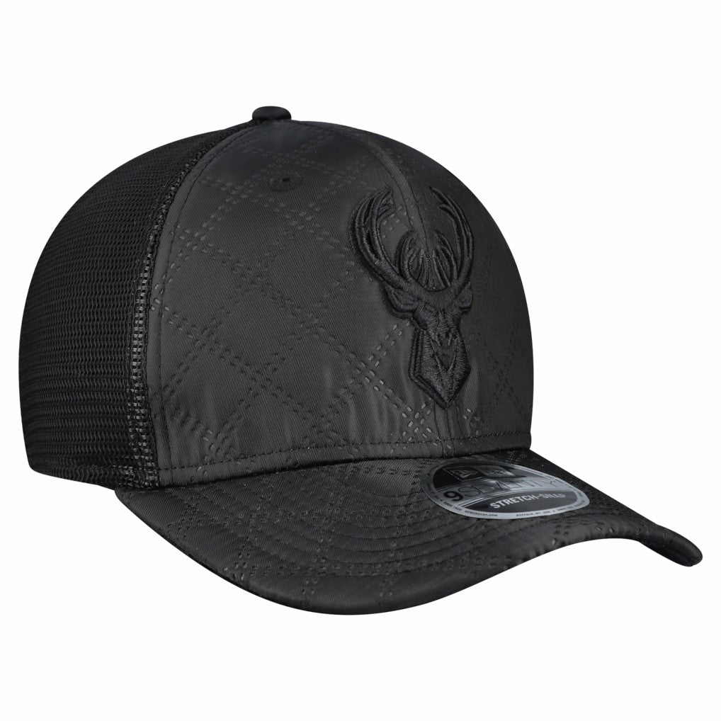 New Era - Milwaukee Bucks Quilted 9SEVENTY Trucker Adjustable Hat - Black