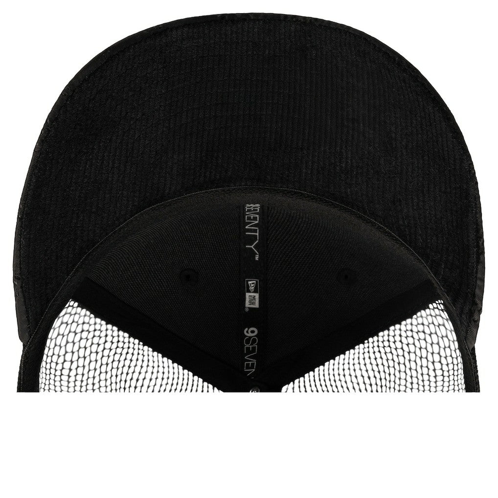 New Era - Boston Celtics Quilted 9SEVENTY Trucker Adjustable Hat - Black