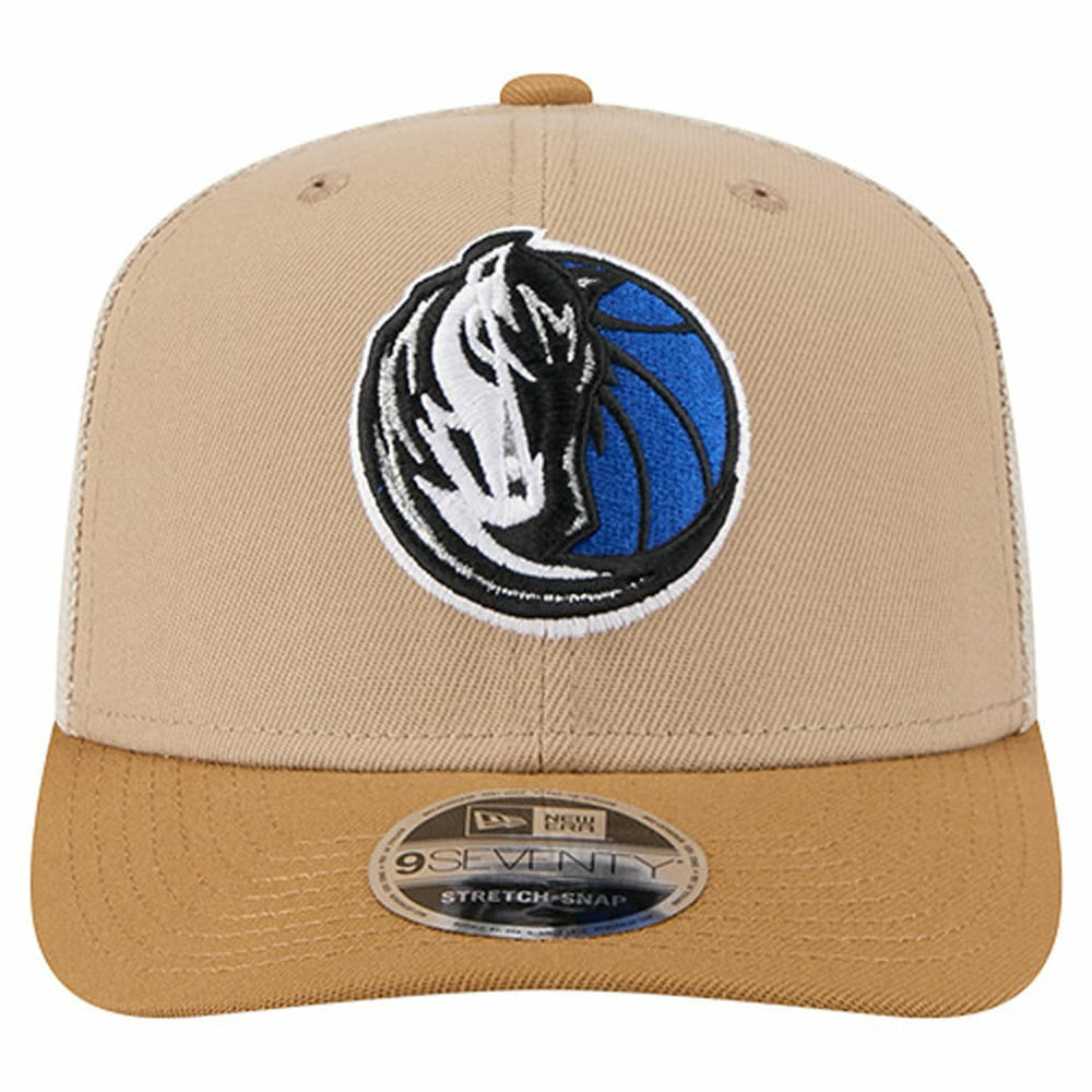 New Era - Dallas Mavericks Two-Tone 9SEVENTY Adjustable Trucker Hat - Tan/Light Brown