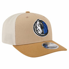 New Era - Dallas Mavericks Two-Tone 9SEVENTY Adjustable Trucker Hat - Tan/Light Brown
