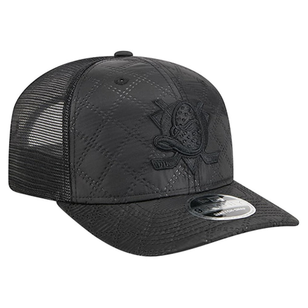 Anaheim Ducks - New Era Quilted Nylon 9SEVENTY Adjustable Trucker Hat Black