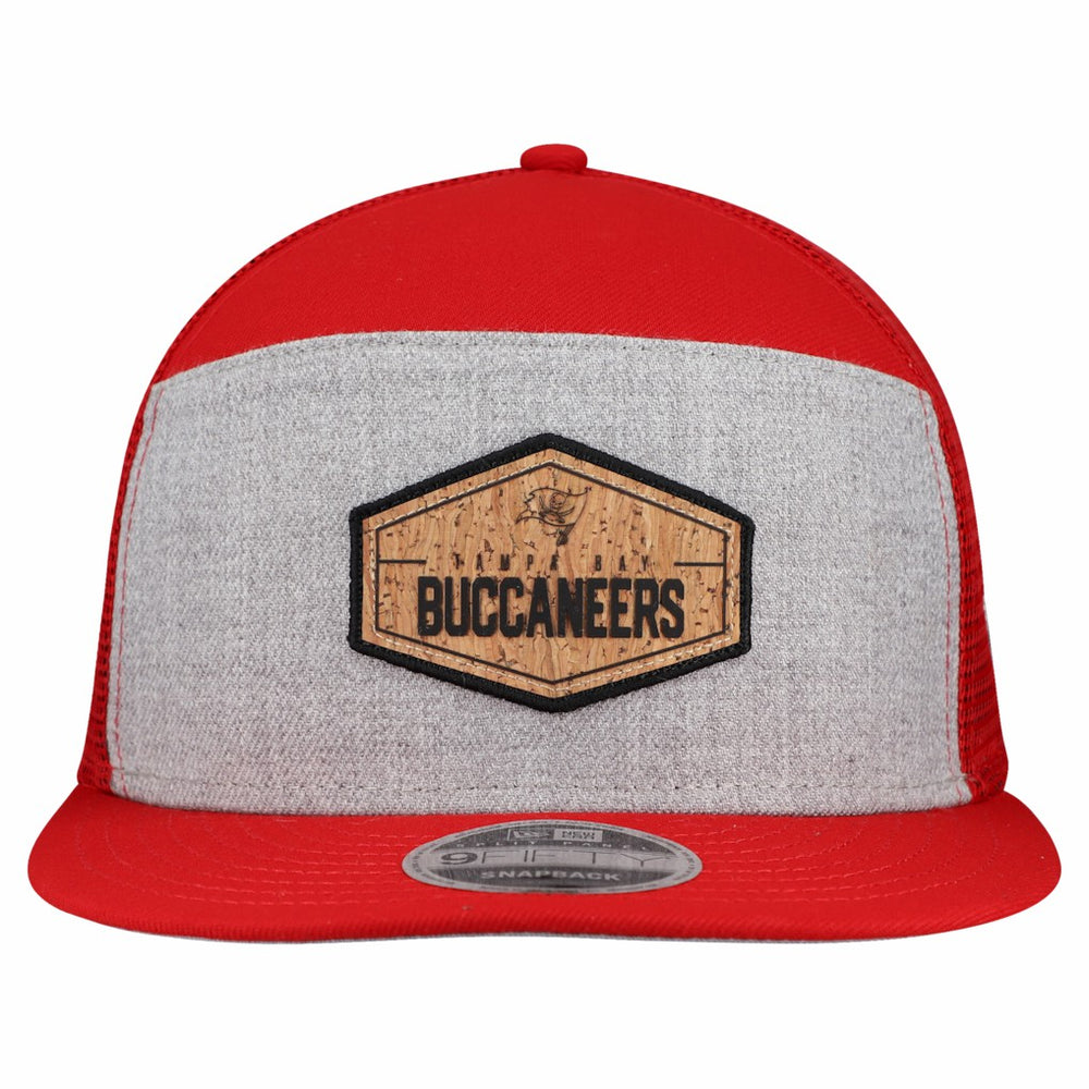 Tampa Bay Buccaneers New Era Cork Split Panel 9FIFTY Trucker Snapback Hat Gray/Red - NFL