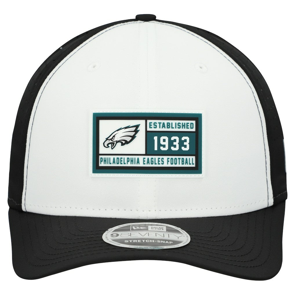 Philadelphia Eagles New Era Established Patch 9SEVENTY Adjustable Hat White/Black - NFL