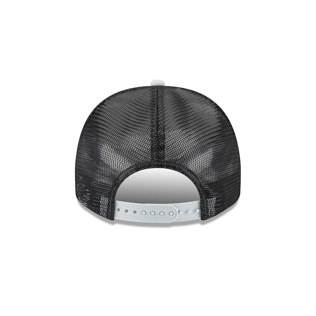 Las Vegas Raiders New Era Banner A-Frame 9FIFTY Trucker Snapback Hat Cream/Black - NFL