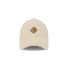 Chicago Bears New Era Women's Comfy 9FORTY Adjustable Hat Cream - NFL