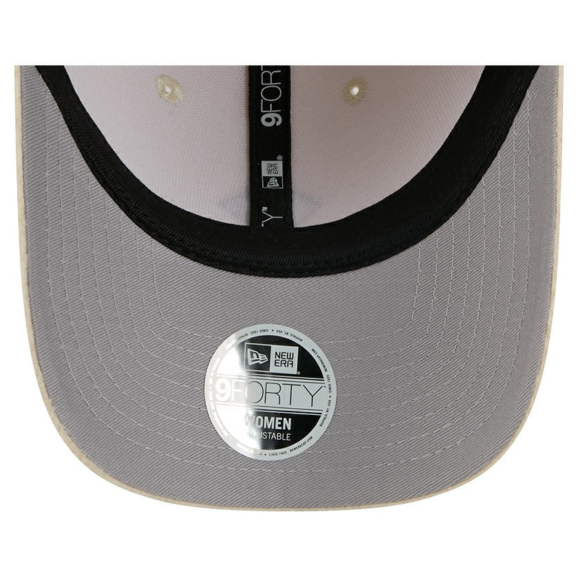 Green Bay Packers New Era Women's Comfy 9FORTY Adjustable Hat Cream - NFL