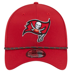 Tampa Bay Buccaneers New Era Perforated 39THIRTY Flex Hat Red - NFL