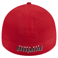 Tampa Bay Buccaneers New Era Perforated 39THIRTY Flex Hat Red - NFL