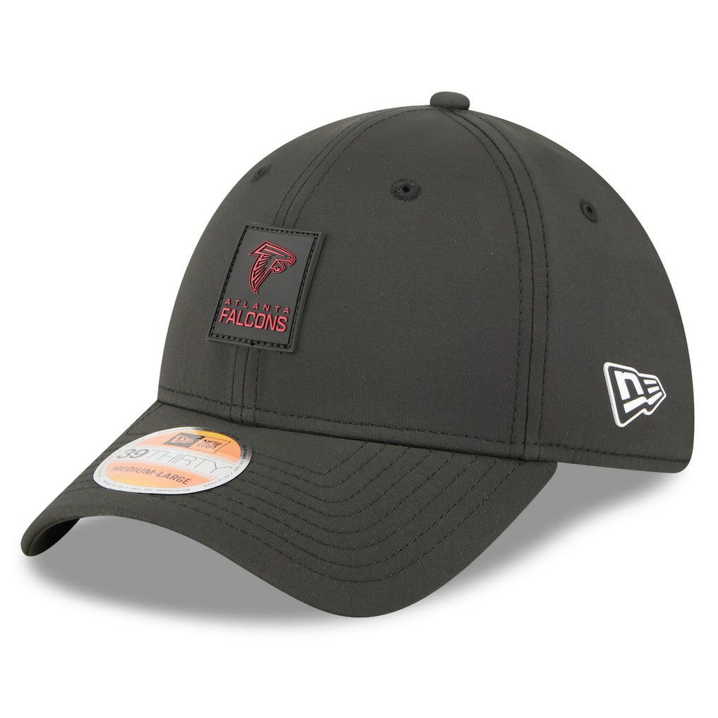 Atlanta Falcons New Era 2025 Sideline 39THIRTY Flex Hat Black - NFL