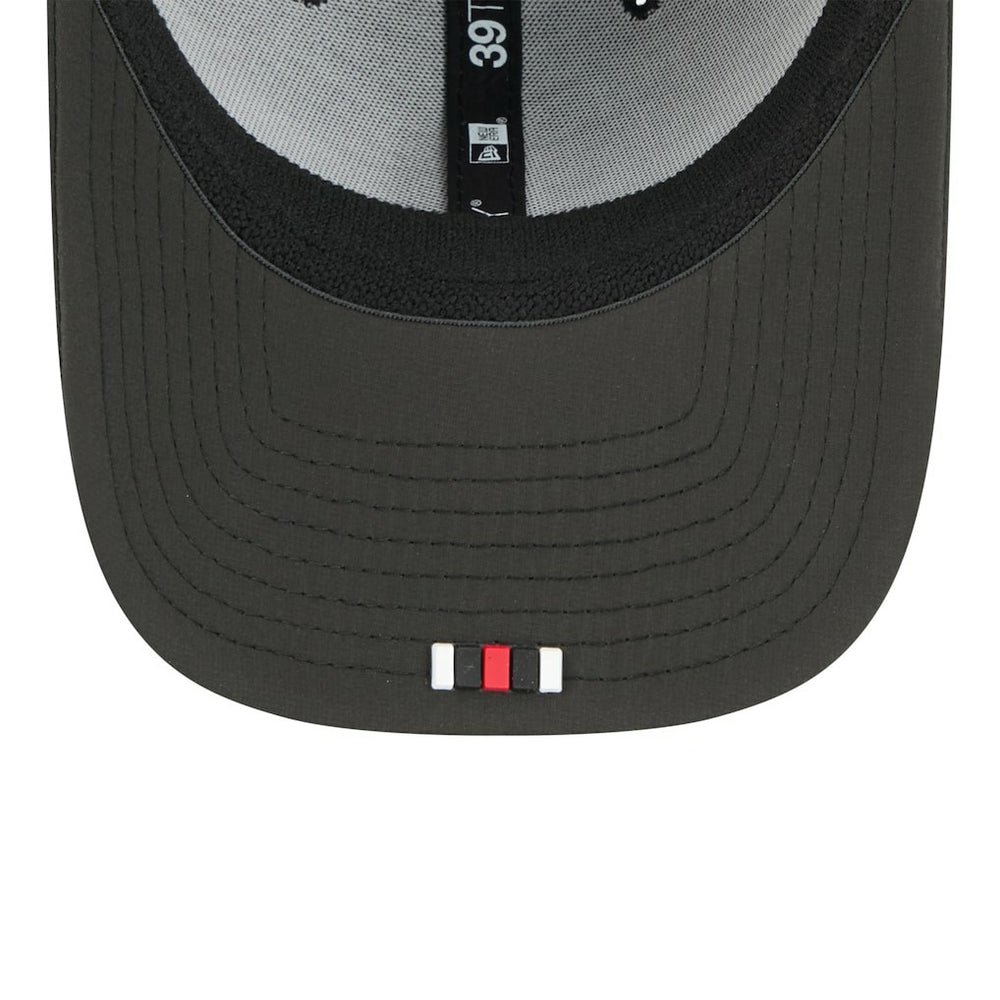 Atlanta Falcons New Era 2025 Sideline 39THIRTY Flex Hat Black - NFL