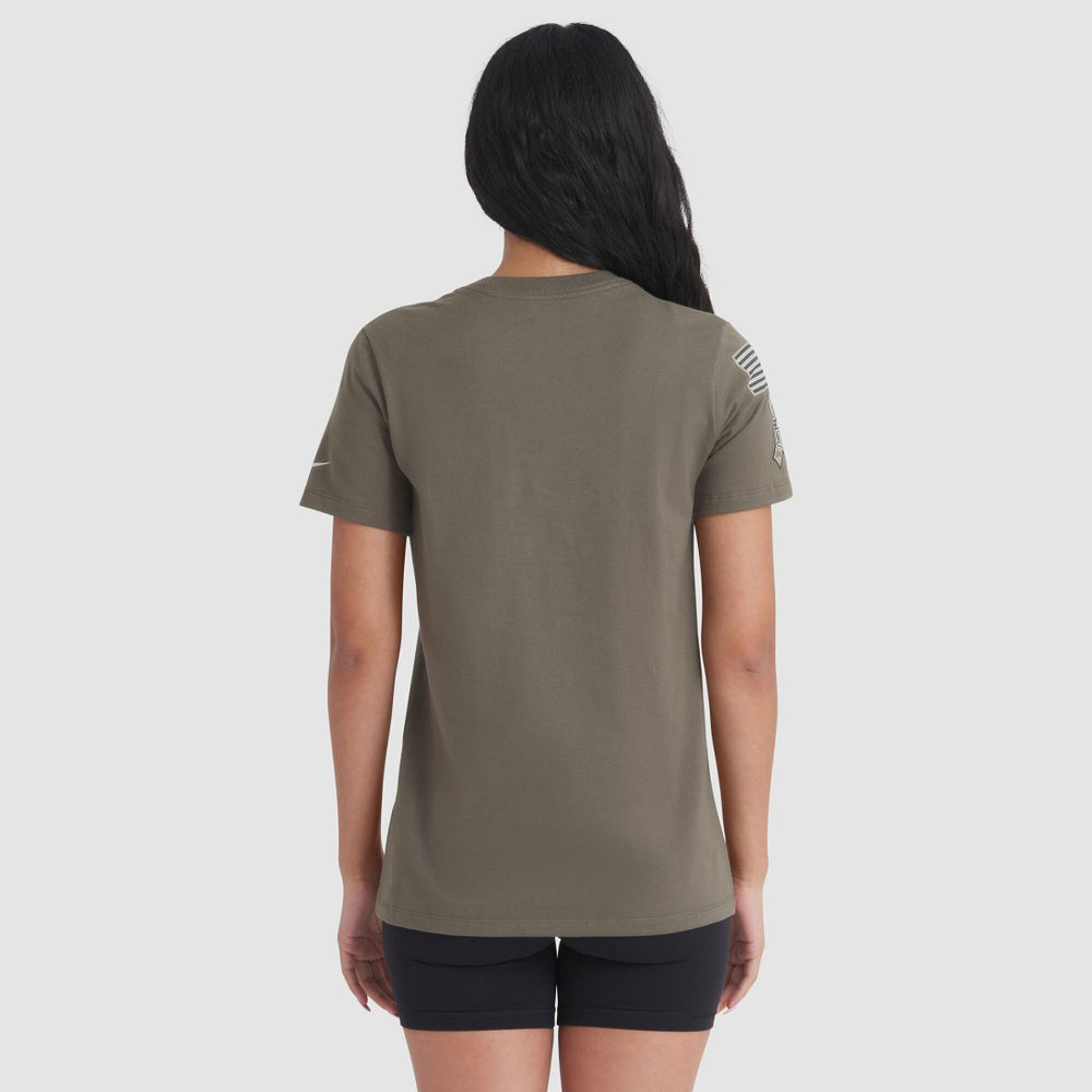 Tampa Bay Buccaneers Women's 2025 Salute to Service Sideline T-Shirt Olive - Nike